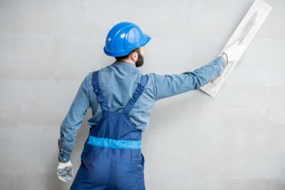 Instrumente și echipamente necesare pentru șlefuirea gletului